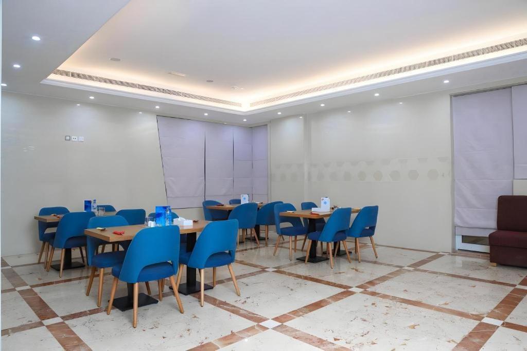 Alazmi Hotel Dubai Exterior foto